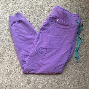 Figs, size medium lilac jogger scrubs pants